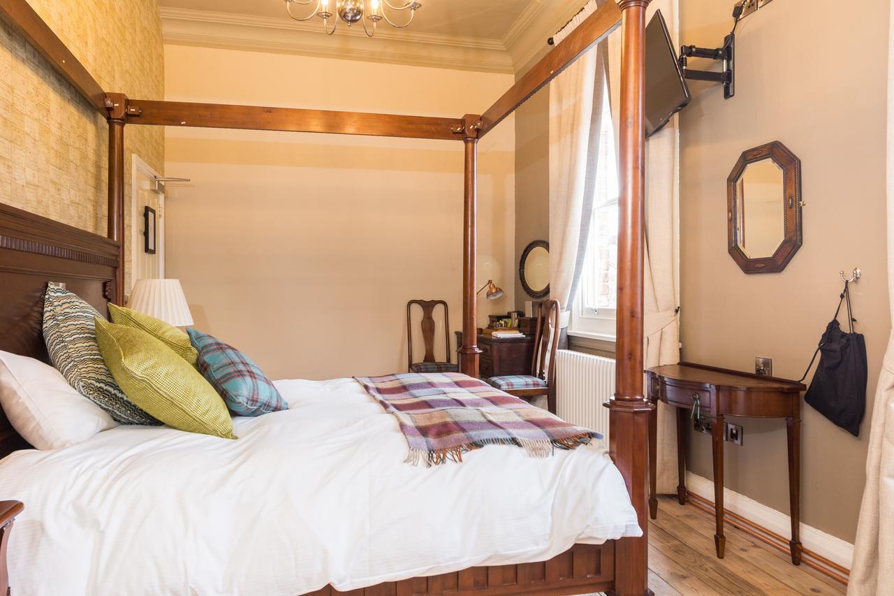 The Bull Hotel Olney Ngoại thất bức ảnh