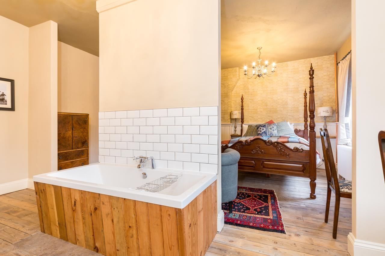 The Bull Hotel Olney Ngoại thất bức ảnh