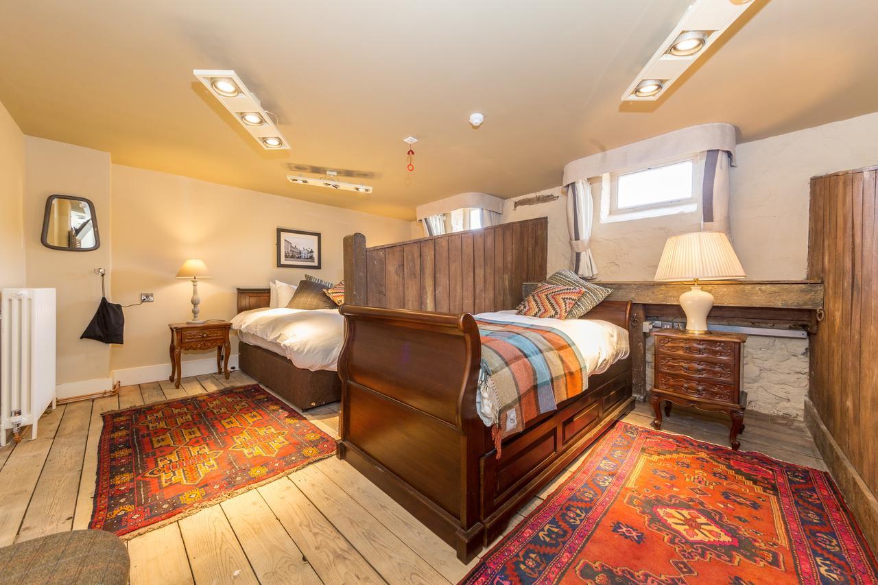 The Bull Hotel Olney Ngoại thất bức ảnh